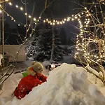 Quiet With Sauna Near Santas Village Apartman *