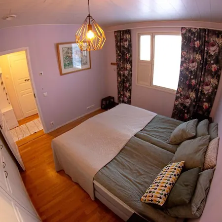 Quiet With Sauna Near Santas Village