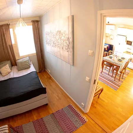 Quiet With Sauna Near Santas Village アパート *